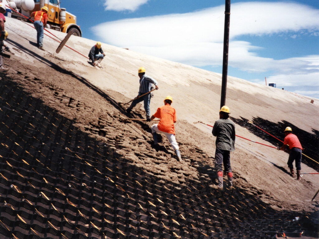 تاریخچه ژئوسل